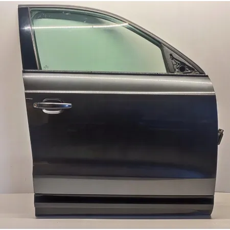 AUDI Q3 8U DRZWI PRAWY PRZÓD LZ7S 2017 S-LINE 8U0831052C