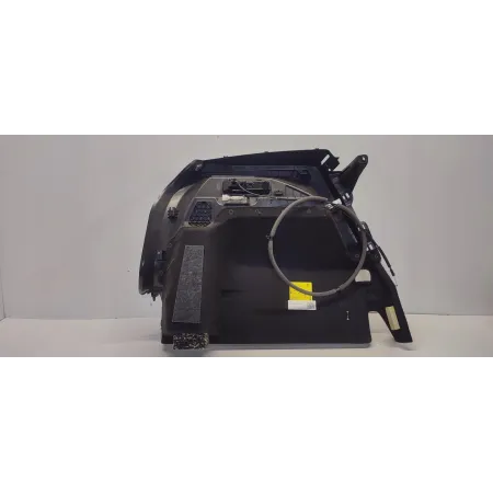 VW TIGUAN II BOCZEK BAGAŻNIKA PRAWY 5NA867428