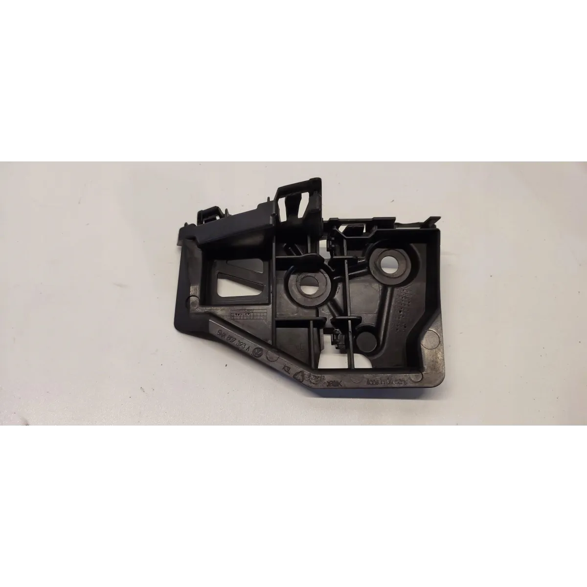 VW TIGUAN II ŚLIZG ZDERZAKA LEWY TYŁ 5NA807393A