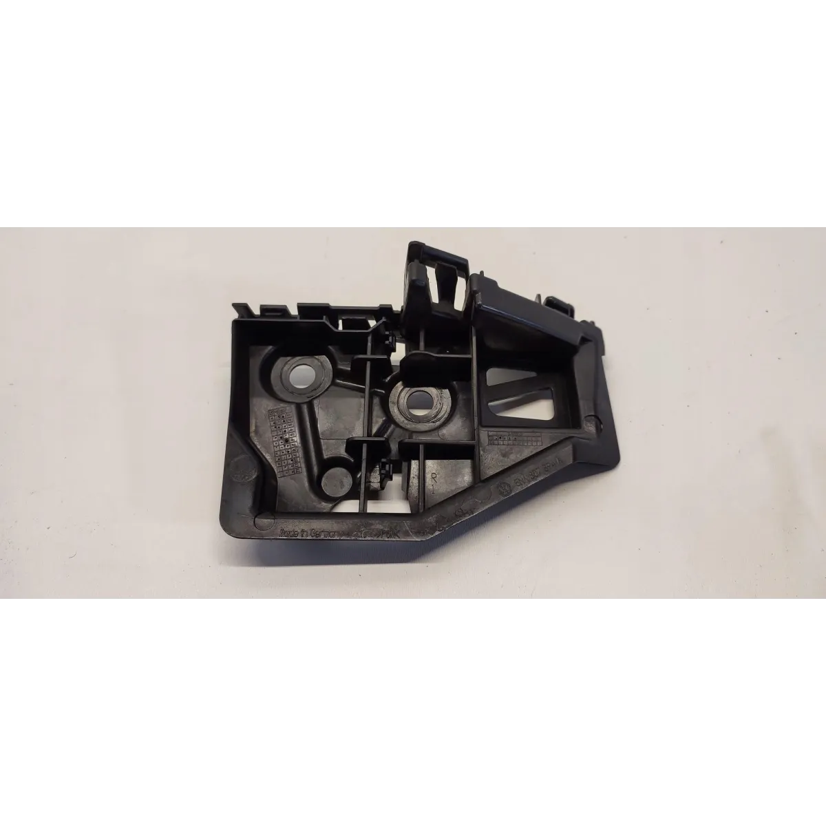 VW TIGUAN II ŚLIZG ZDERZAKA PRAWY TYŁ 5NA807394A