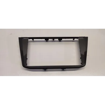 VW TIGUAN II RAMKA RADIA NAWIGACJI 5NA858071D