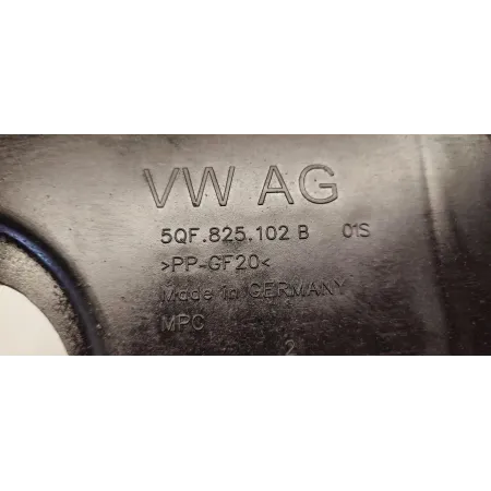 VW TIGUAN II OSŁONA PODOWZIA PRAWY TYŁ 5QF825102B