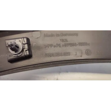 VW TIGUAN II LISTWA BŁOTNIKA PRAWY TYŁ 5NA854820J