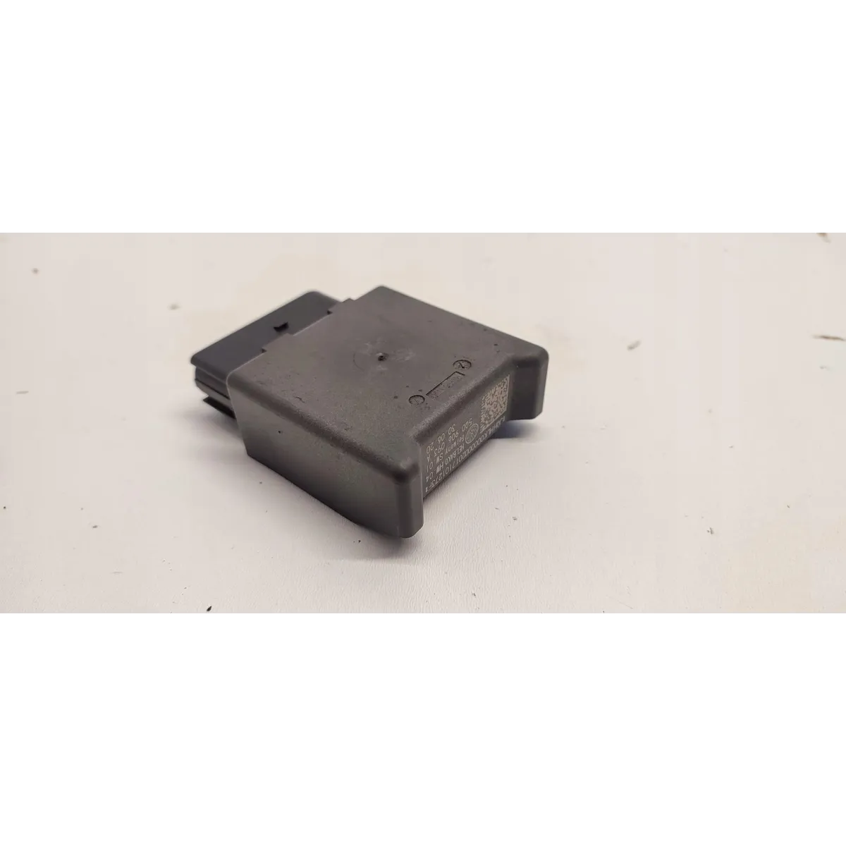 VW TIGUAN II STEROWNIK POMPY PALIWA 5Q0906093A