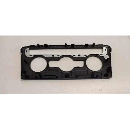 VW TIGUAN II RAMKA PANELU KLIMATYZACJI 5NC820073A