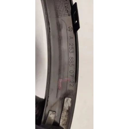 MERCEDES GLC W253 X253 LISTWA BŁOTNIKA LEWY TYŁ A2538850722