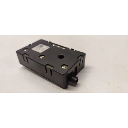 MERCEDES GLC W253 X253 WZMACNIACZ ANTENY A2059051205