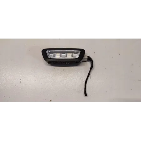 MERCEDES GLC W253 X253 LAMPKA KABINY A0009064401