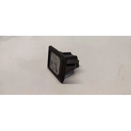 MERCEDES GLC W253 X253 LAMPKA TABLICY REJESTRACYJNEJ A0009062903