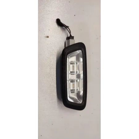 MERCEDES GLC W253 X253 LAMPKA KABINY A0009064301