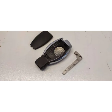 MERCEDES GLC W253 X253 STACYJKA KLUCZYK A2059000924 A2215450714