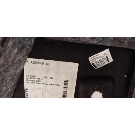 MERCEDES GLC W253 X253 BOCZEK BAGAŻNIKA LEWY A2536900144 A2536940106