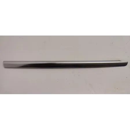 MERCEDES GLC W253 X253 LISTWA SZYBY PRAWY TYŁ A2536700122