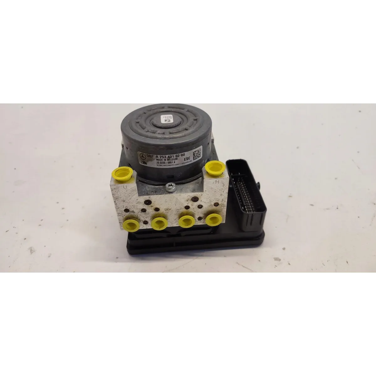 MERCEDES GLC W253 X253 POMPA ABS A2539011400