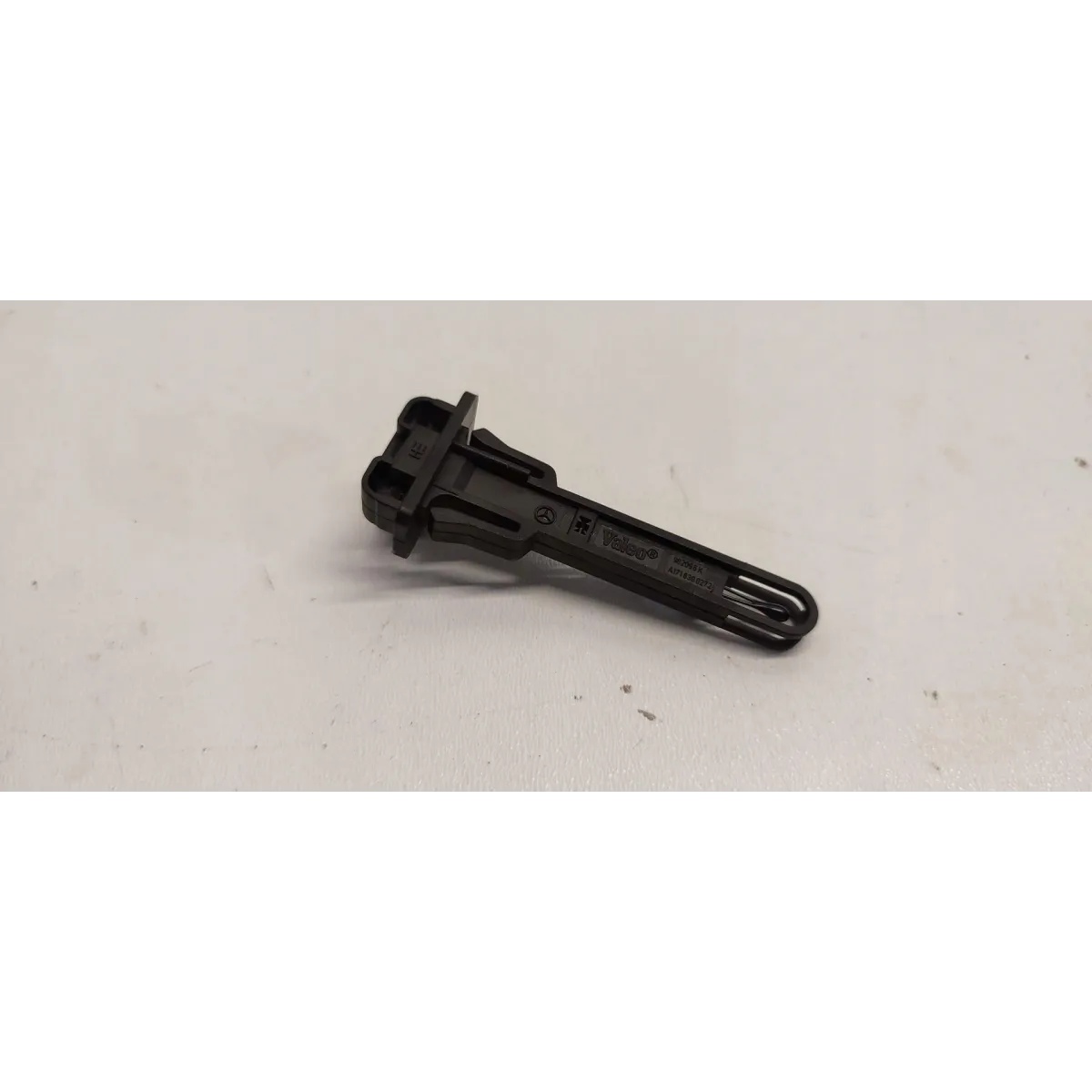 MERCEDES GLC W253 X253 CZUJNIK TEMPERATURY A1718300272