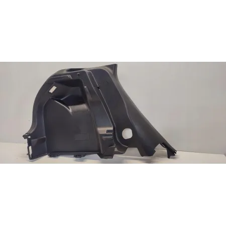 MAZDA 2 TOYOTA YARIS IV BOCZEK BAGAŻNIKA LEWY 64740-K0050