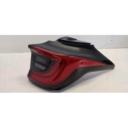 MAZDA 2 TOYOTA YARIS IV LAMPA PRAWY TYŁ