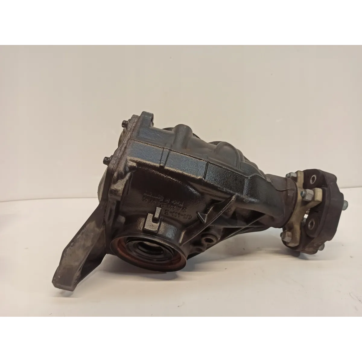 MEREDECES W205 HYBRID MOST DYFER A2123501414