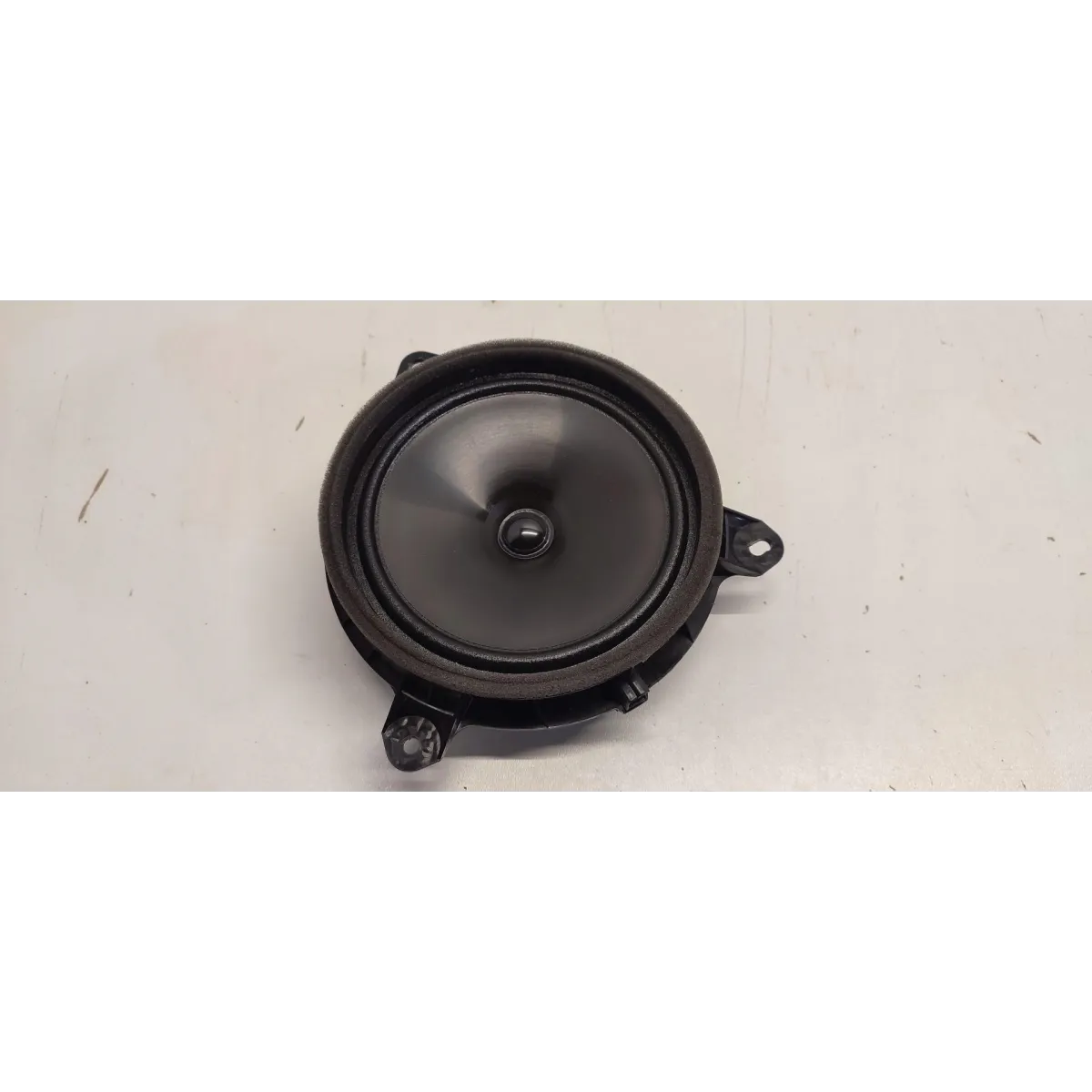 MAZDA 2 TOYOTA YARIS IV GŁOŚNIK DRZWI 86160-0D450