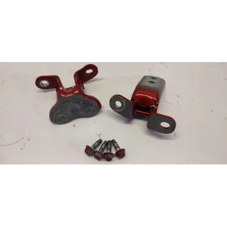 MAZDA 2 TOYOTA YARIS ZAWIASY DRZWI LEWY PRZÓD