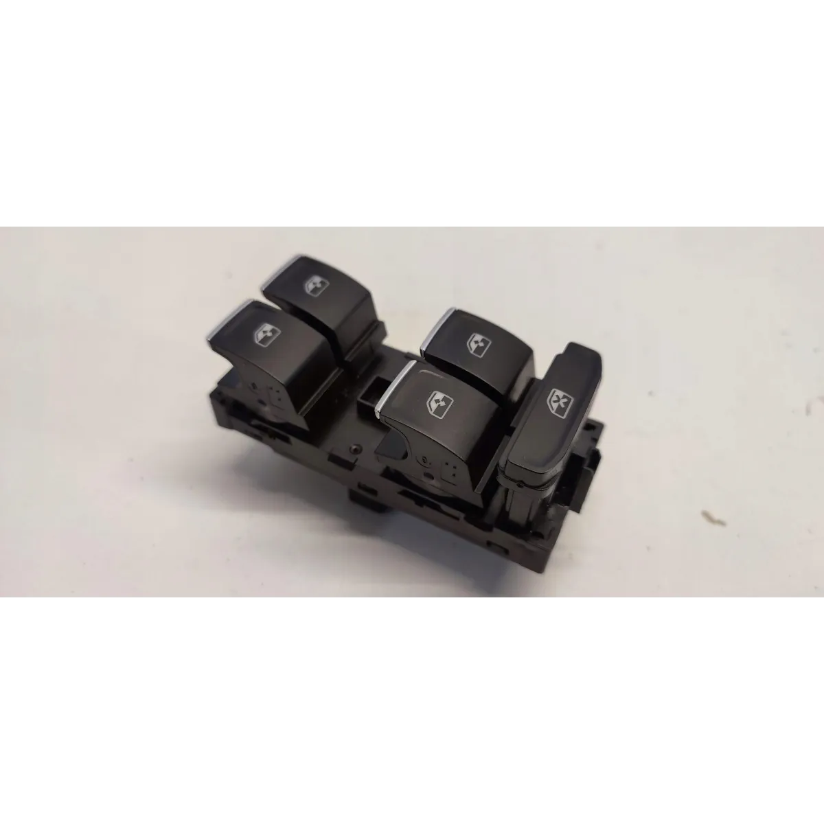 VW TIGUAN II PANEL PRZEŁĄCZNIK SZYB 5G0959857E