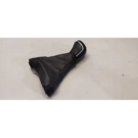 MAZDA 2 TOYOTA YARIS IV GAŁKA MIESZEK BIEGÓW AUTOMAT