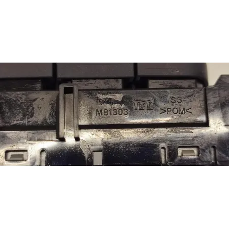 MAZDA 2 TOYOTA YARIS IV PANEL DRIVE MODE M81303 M81293