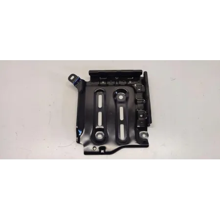 MAZDA 2 TOYOTA YARIS IV PODSTAWA AKUMULATORA