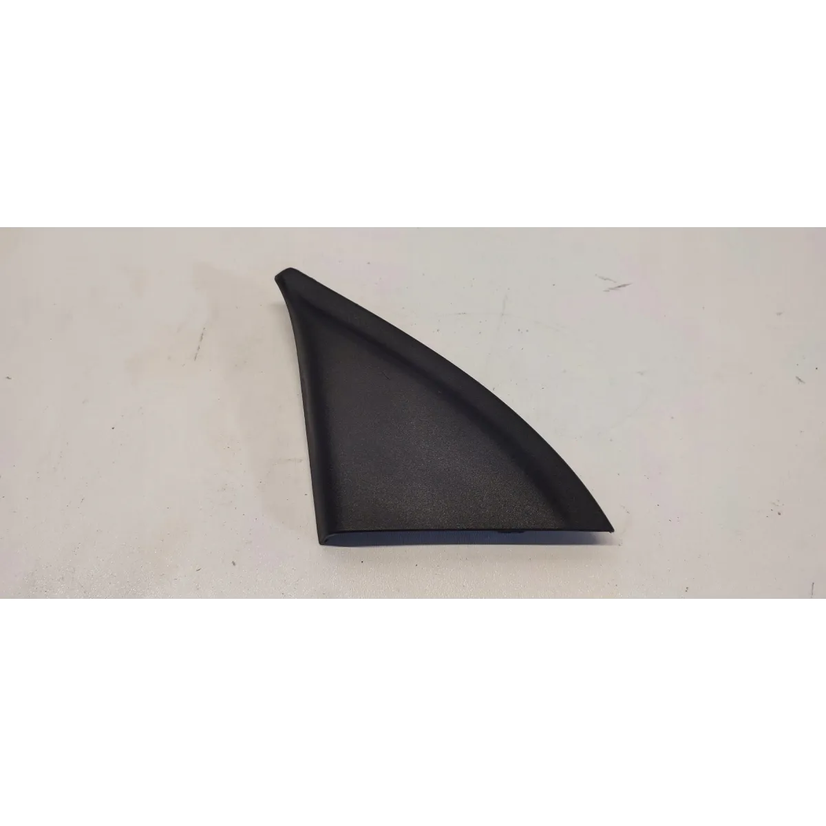 MAZDA 2 TOYOTA YARIS IV TRÓJKĄT DRZWI LEWY PRZÓD 67492-K0030