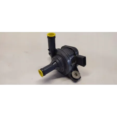 MAZDA 2 TOYOTA YARIS IV POMPKA WODY 1.5 HYBRID G9040-52030