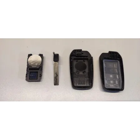 MAZDA 2 TOYOTA YARIS IV KLUCZYK PILOT