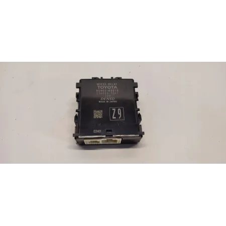 MAZDA 2 TOYOTA YARIS IV PRZEKAŻNIK WYCIERACZEK 85940-K0010