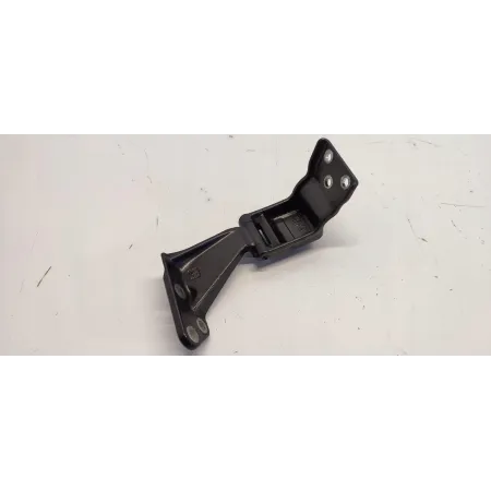 MERCEDES VITO W447 ZAWIAS DRZWI PRAWY TYŁ A4477400737