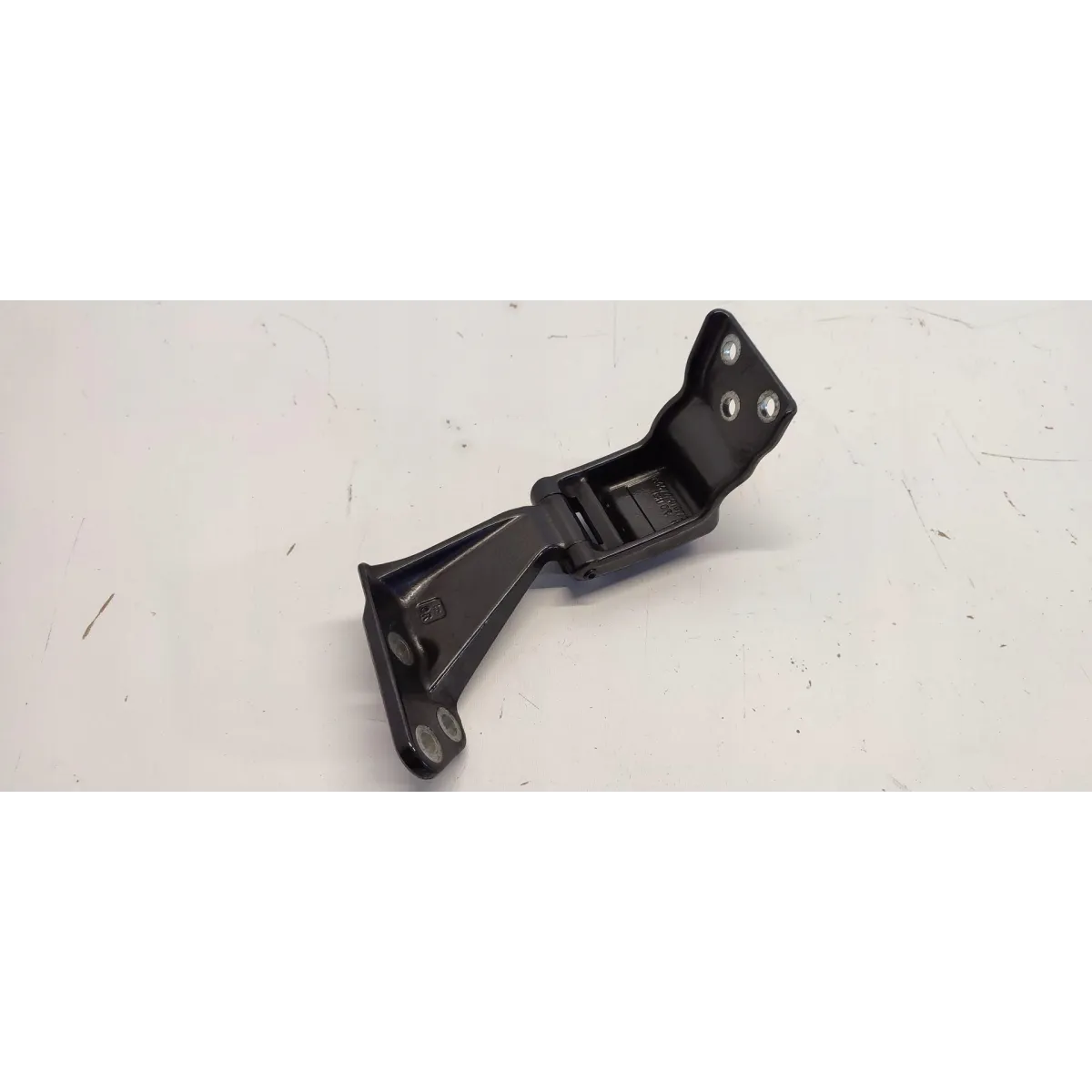 MERCEDES VITO W447 ZAWIAS DRZWI PRAWY TYŁ A4477400737