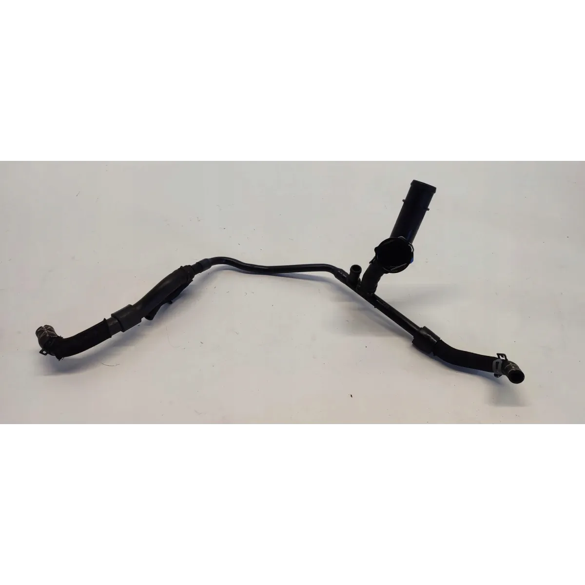 VW TIGUAN II RURA PRZEWÓD WODY 5Q0121087N