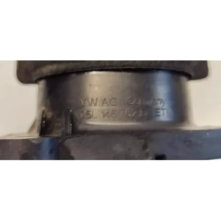 VW TIGUAN II RURA INTERCOOLERA 05L145762D 05L145828D