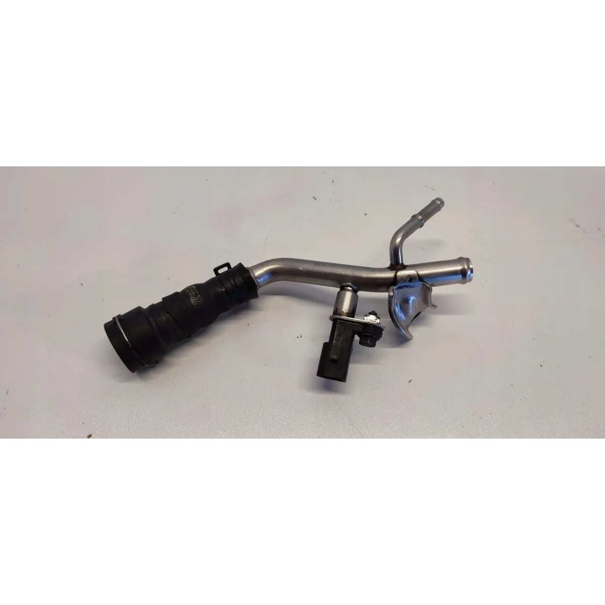 VW TIGUAN II RURA WODY CZUJNIK 05L121157AK