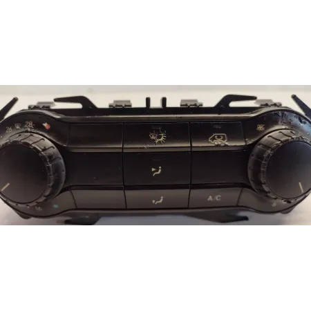 MERCEDES VITO W447 PANEL KLIMATYZACJI A4479004815 KTL