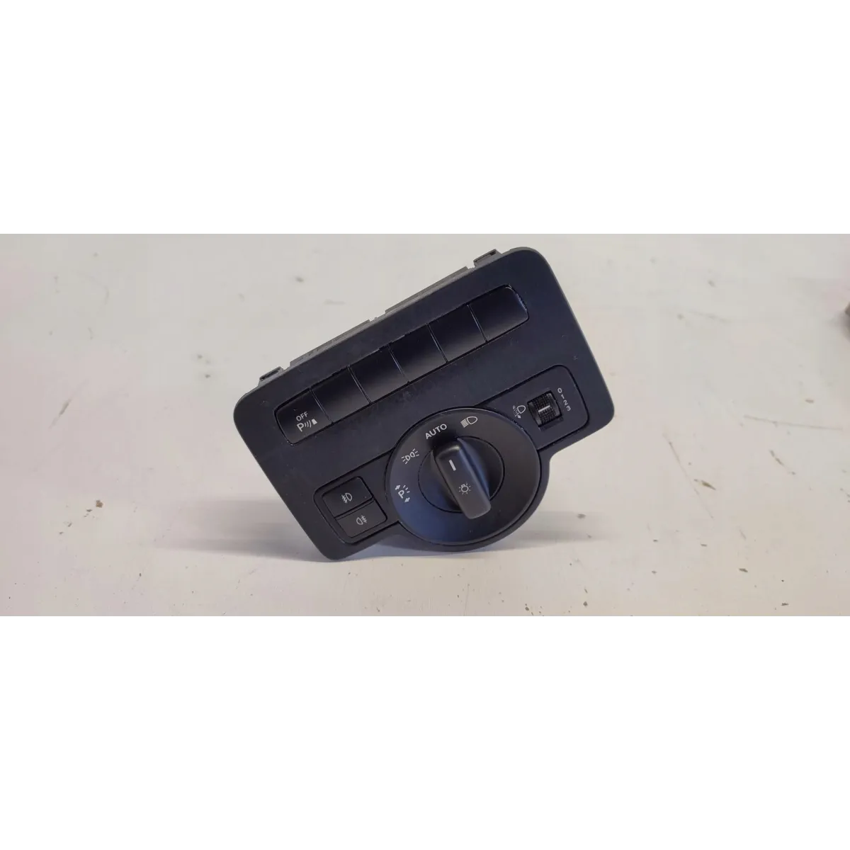 MERCEDES VITO W447 PRZEŁĄCZNIK ŚWIATEŁ A2059054918