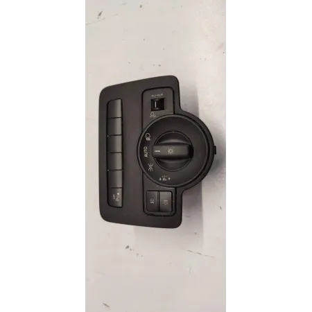 MERCEDES VITO W447 PRZEŁĄCZNIK ŚWIATEŁ A2059054918