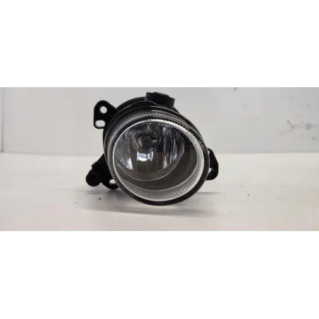 MERCEDES VITO W447 HALOGEN PRAWY A2128201056