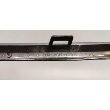 MERCEDES VITO W447 LISTWA ATRAPY GRILLA CHROM A4478883400