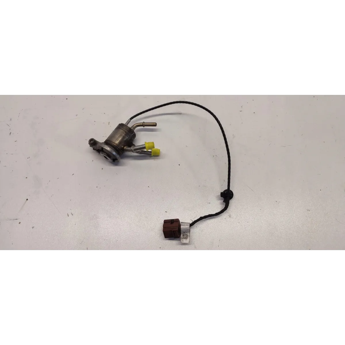 VW TIGUAN II WTRYSKIWACZ ADBLUE 05L131113M