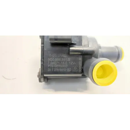 VW TIGUAN II POMPKA WODY 2.0 TDI 5Q0965561B