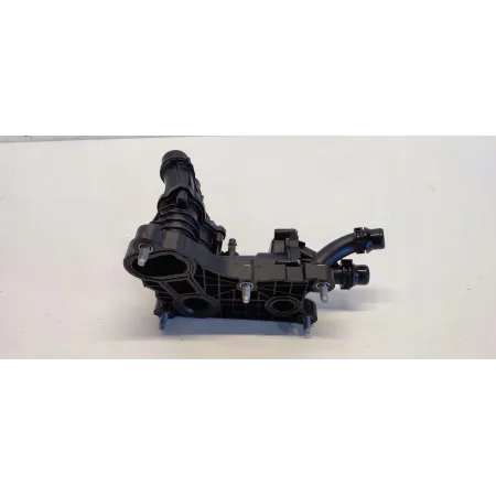 VW TIGUAN II OBUDOWA TERMOSTATU 05L121111Q