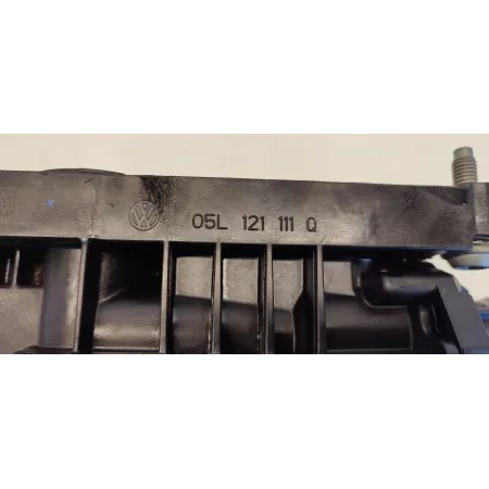VW TIGUAN II OBUDOWA TERMOSTATU 05L121111Q