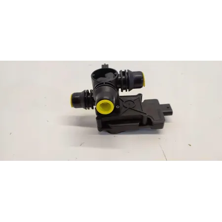 MERCEDES VITO W447 ZAWÓR PRZEŁĄCZAJĄCY A0005061300