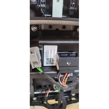 VOLVO XC40 FOTELE KANAPA ALKANTARA SKÓRA