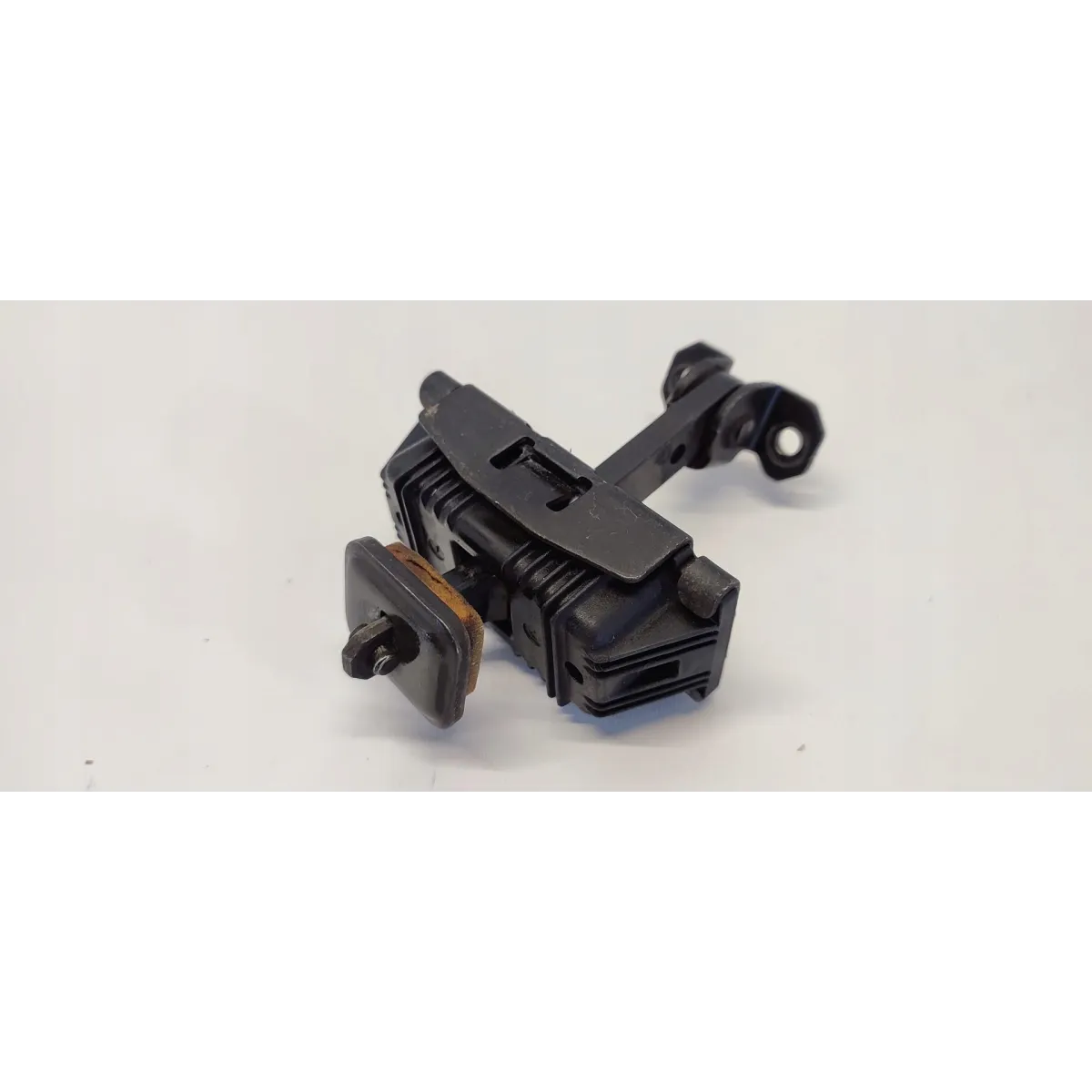 MERCEDES VITO W447 OGRANICZNIK DRZWI A4477207500