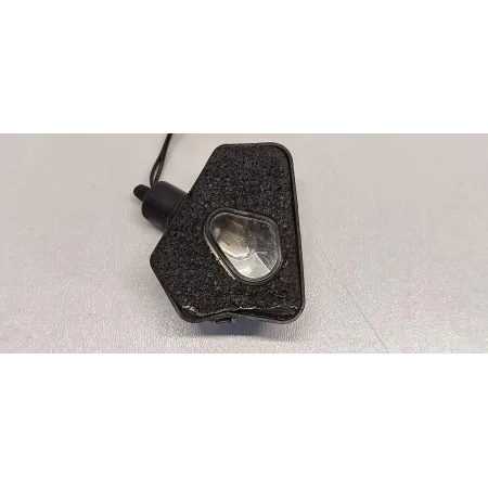 MERCEDES X117 CLA LAMPKA LUSTERKA PRAWA 592160 R